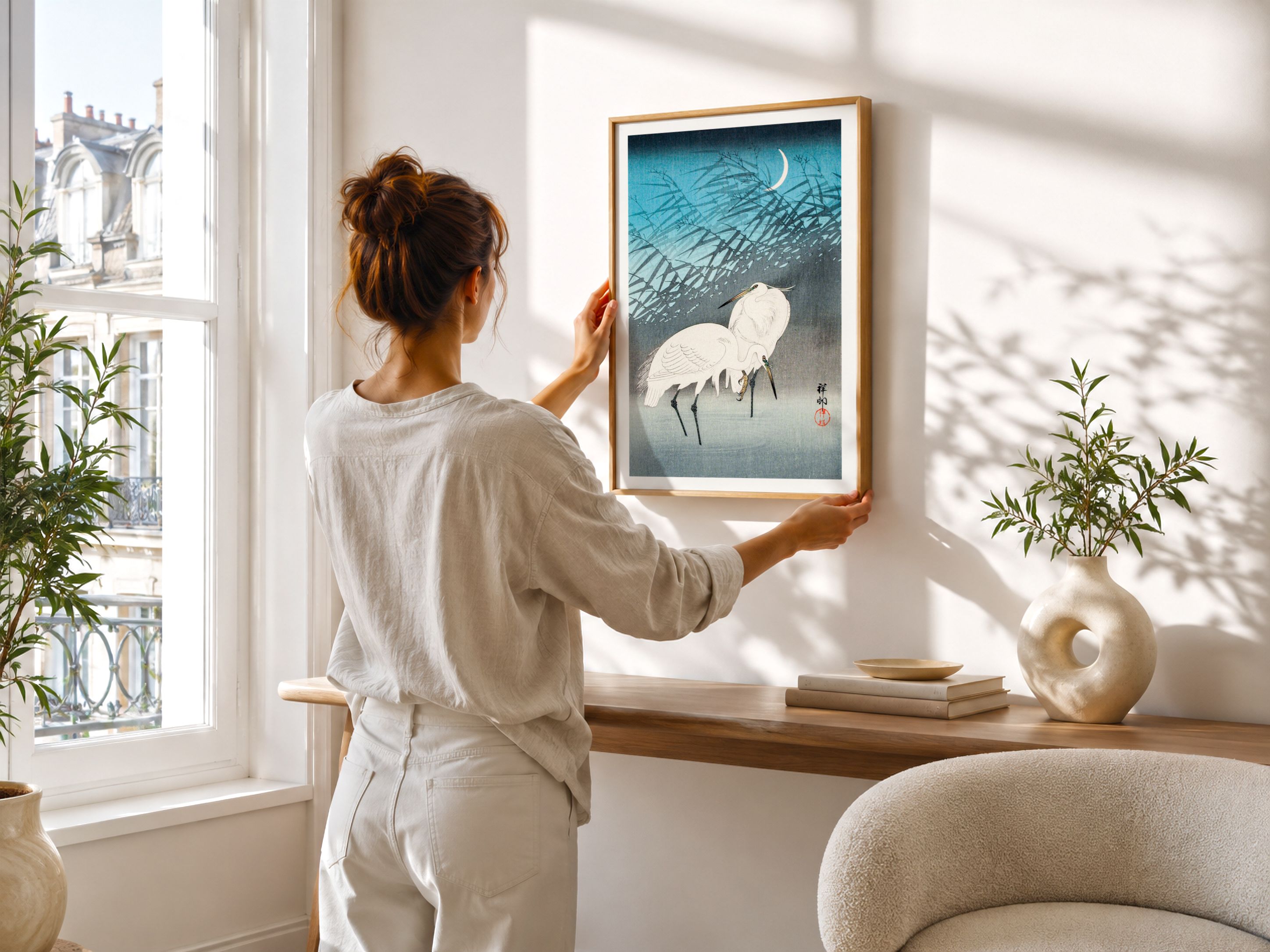 Affiche encadrée prête à accrocher, finitions noir, bois naturel et blanc